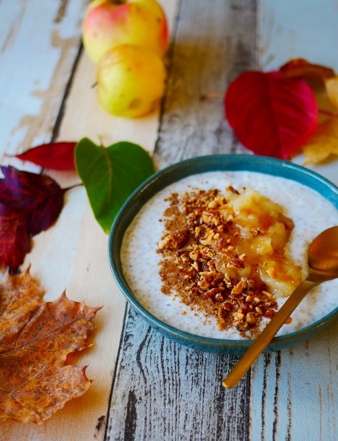 YOGHURT-BOLLE MED QUINOA OG EPLE