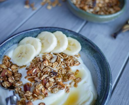 HJEMMELAGET «KANELBOLLE»-GRANOLA